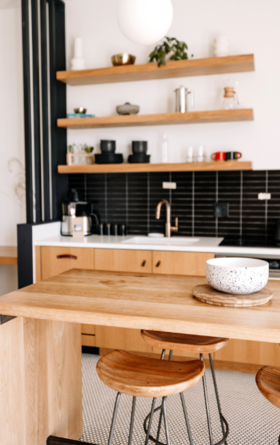 kj covering cuisine en photo